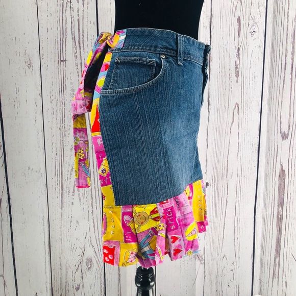 New Handmade Kitchen Jean Apron Ruffled - Picture 3 of 3